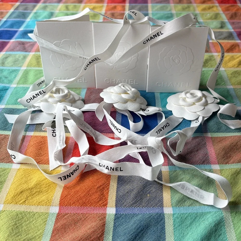 🌹Chanel White Camellia Flower with Ribbon Set🌹